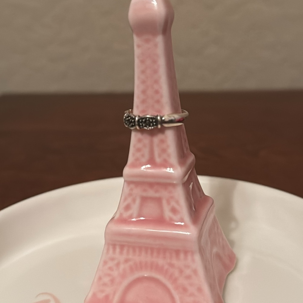 Women's Beautiful Marcasite Sterling Silver Ring Size 7 EUC - Picture 7 of 11